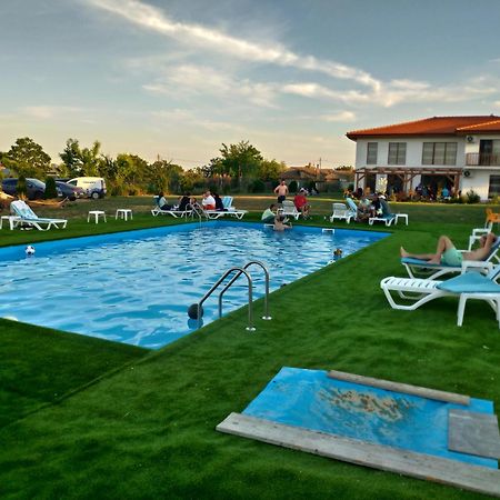 Pensiunea Paradiso Sarinasuf Bagian luar foto