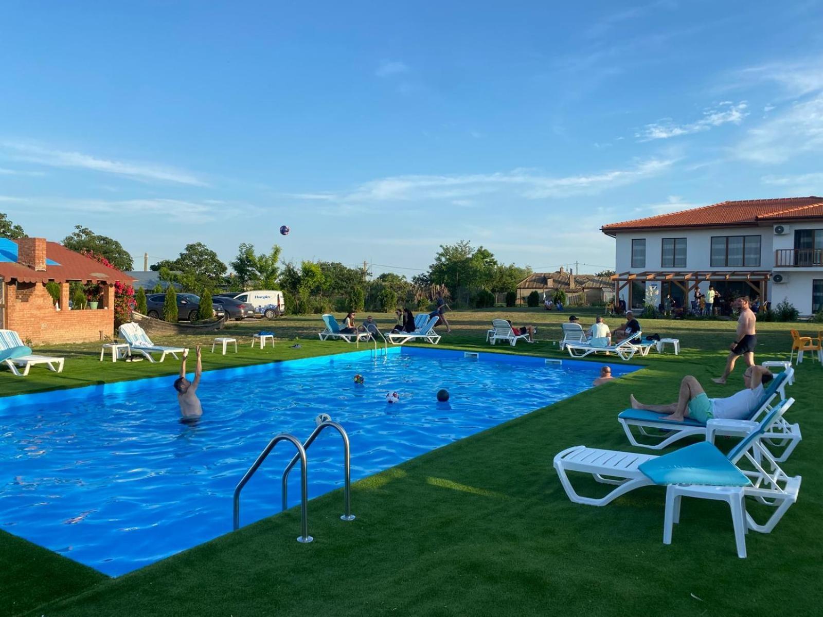 Pensiunea Paradiso Sarinasuf Bagian luar foto