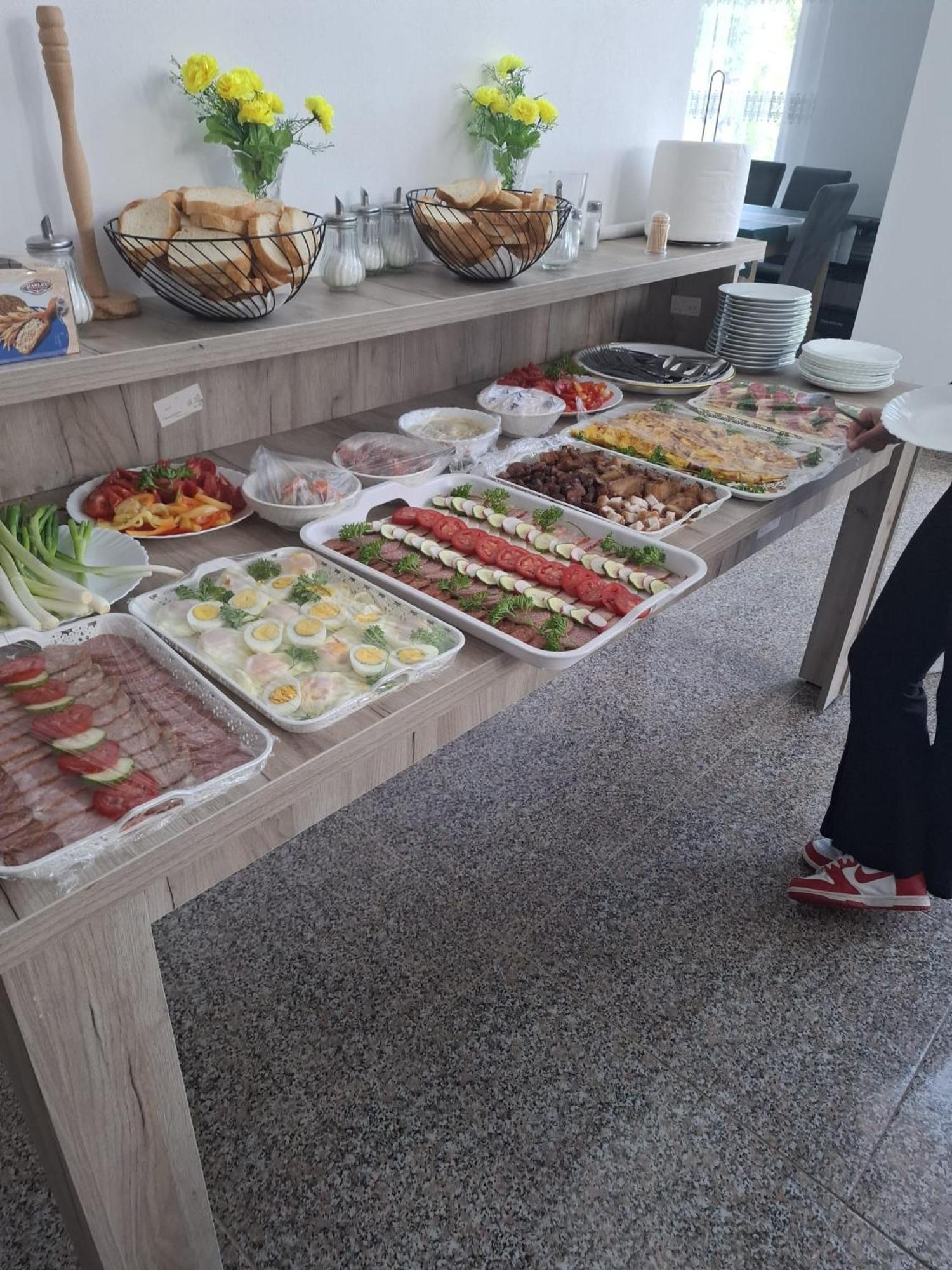 Pensiunea Paradiso Sarinasuf Bagian luar foto